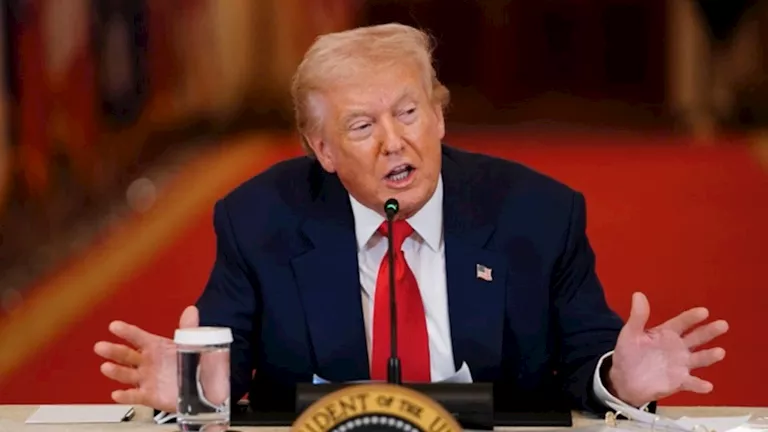 ترامب يرفض كشف سيناريوهات الرد الأمريكي تجاه طهران