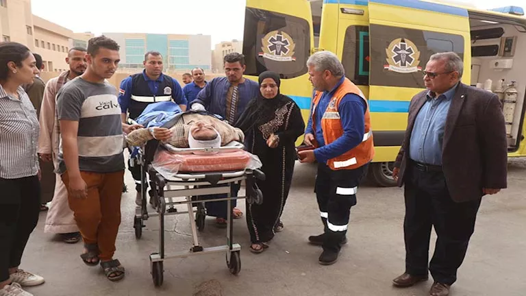 3 جثث و9 مصابين في حادث ميكروباص بجرجا.. وتحرك عاجل من المحافظ (صور)